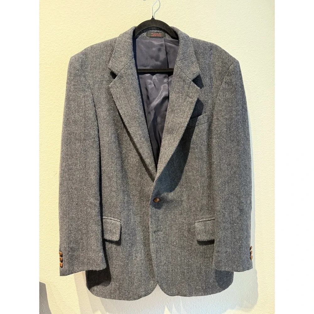 Vintage English Manor Blue/ Grey Blazer Jacket Brown Buttons  Size 44R 100% Wool